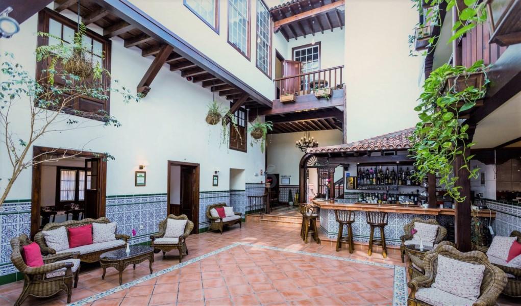 Hotel Rural Victoria - 라오로타바 외부 사진